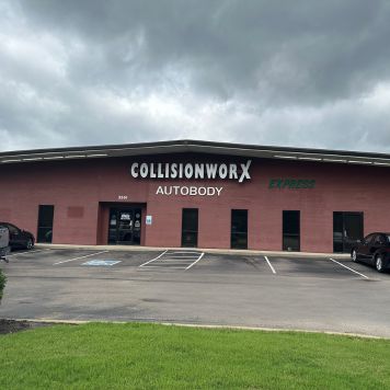 Collisionworx at Whitten